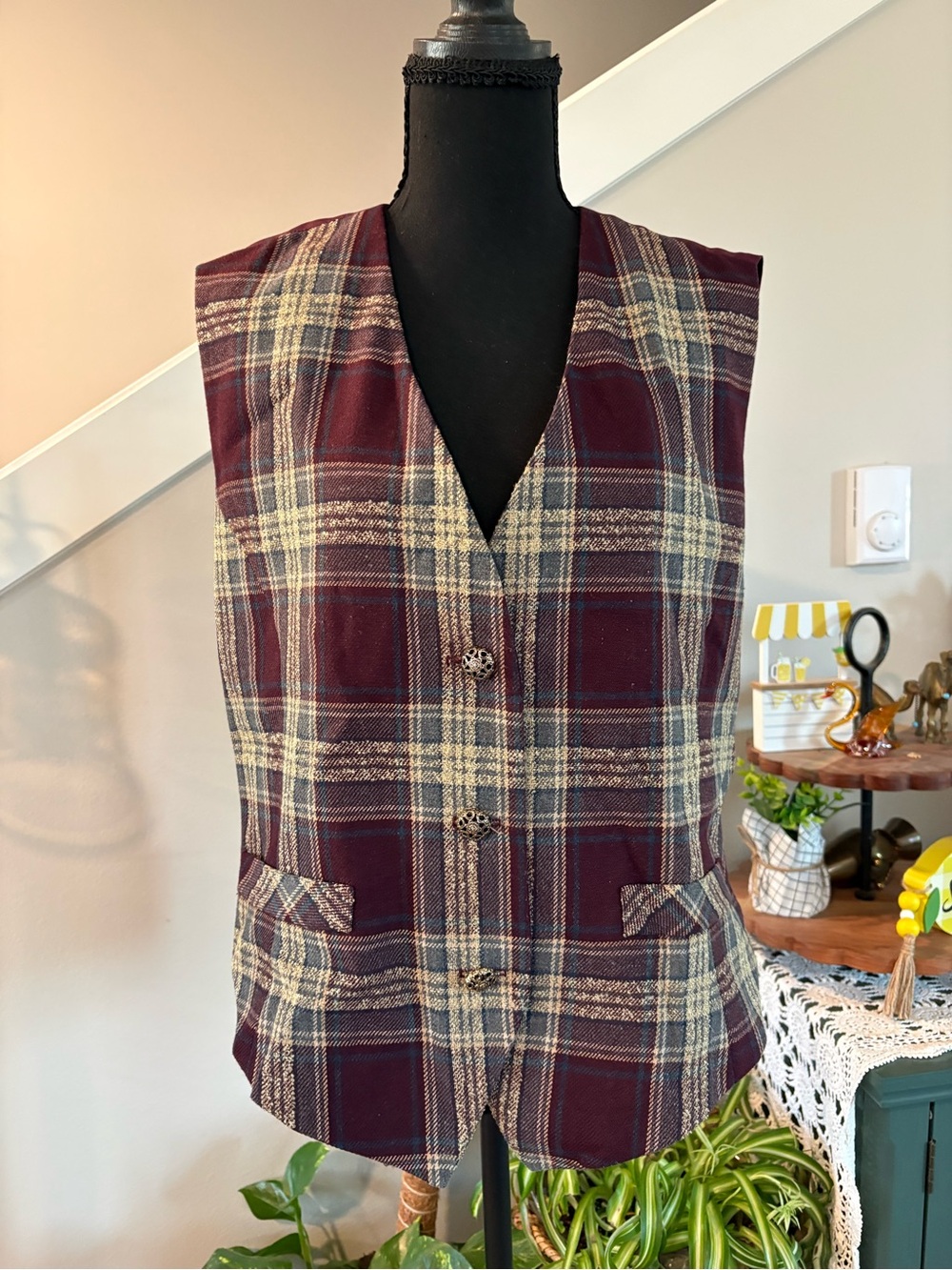 Vintage Women's Burgundy Plaid V-Neck Waistcoat Vest